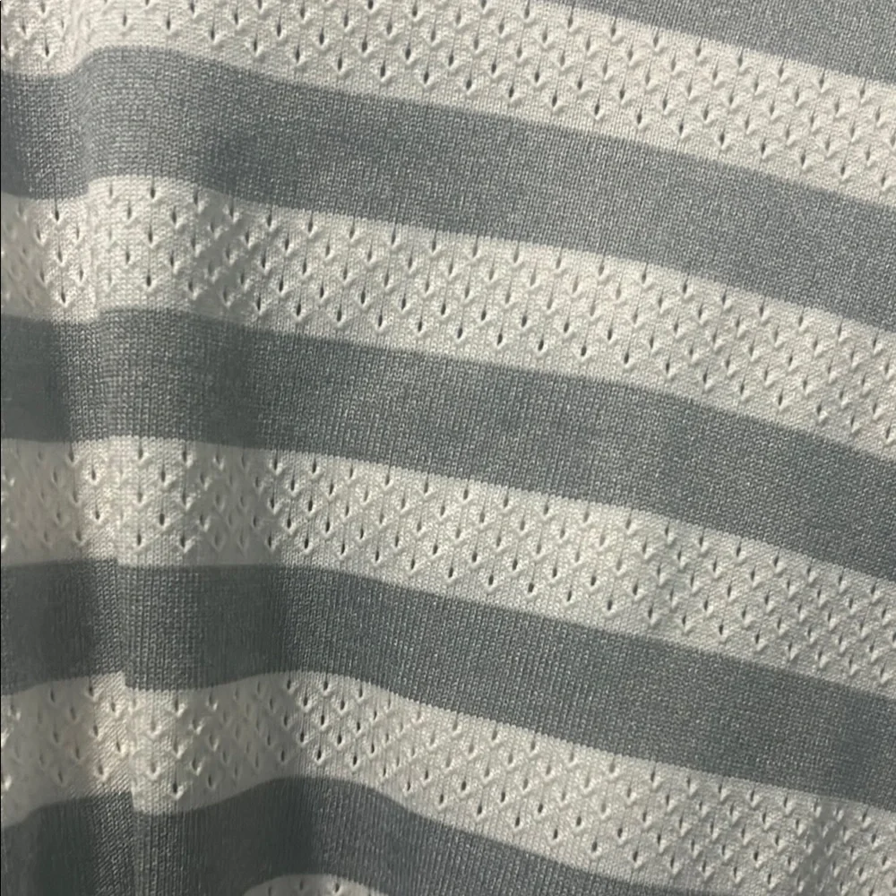 Xersion Crew Neck Sweater Gray and White Stripes